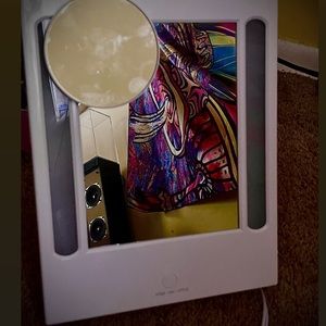 Makeup mirror